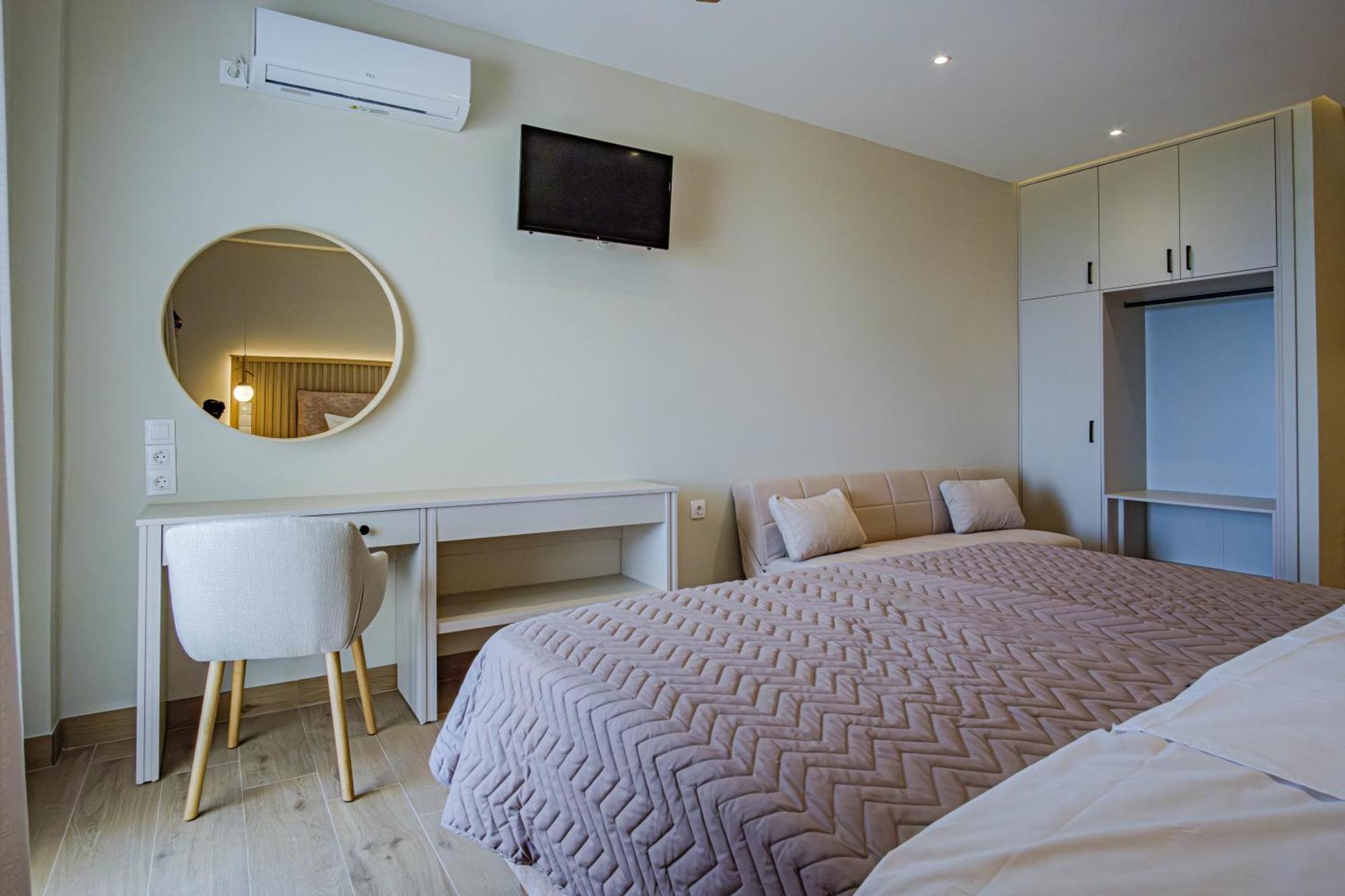 Elias & Vasili House Hotel อายีโอส เยออร์ยิโอส ปากอน ภายนอก รูปภาพ