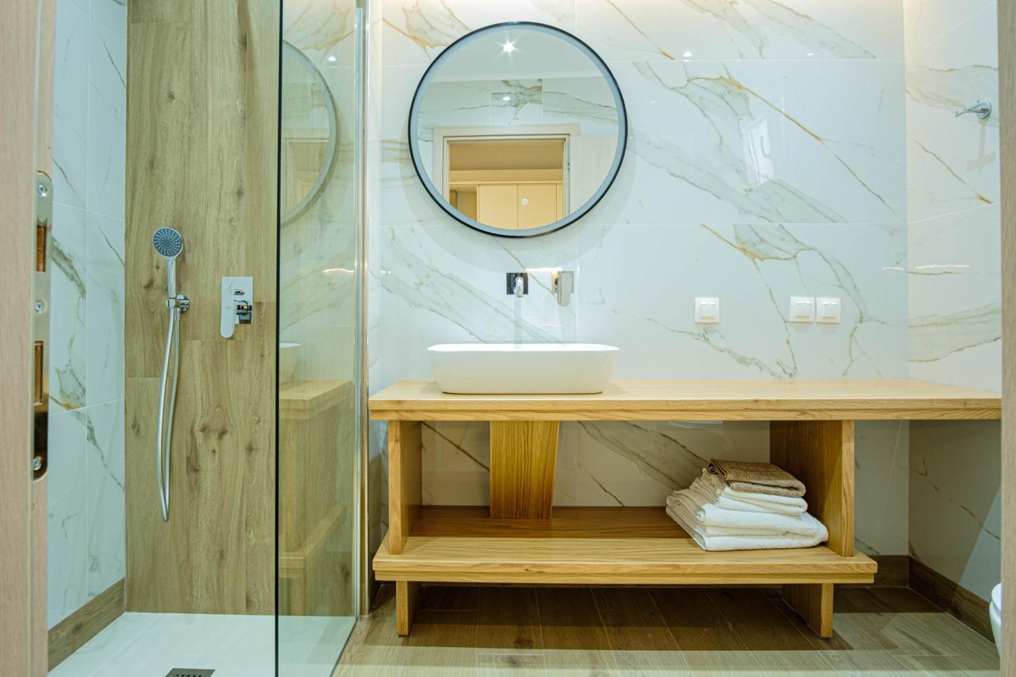 Elias & Vasili House Hotel อายีโอส เยออร์ยิโอส ปากอน ภายนอก รูปภาพ